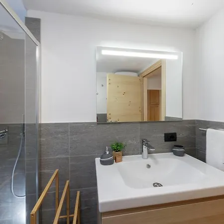 Hellochalet - Maison Mont Fleury- Newly Refurbished 50 Mt Center And Bus Stop *