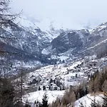 Appartement Hellochalet - Maison Mont Fleury- Newly Refurbished 50 Mt Center And Bus Stop Valtournenche