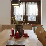 Hellochalet - Maison Mont Fleury- Newly Refurbished 50 Mt Center And Bus Stop