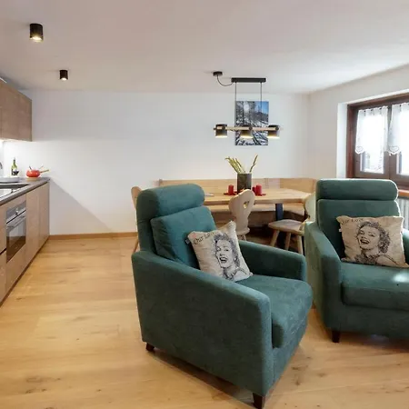 Hellochalet - Maison Mont Fleury- Newly Refurbished 50 Mt Center And Bus Stop Appartement Valtournenche