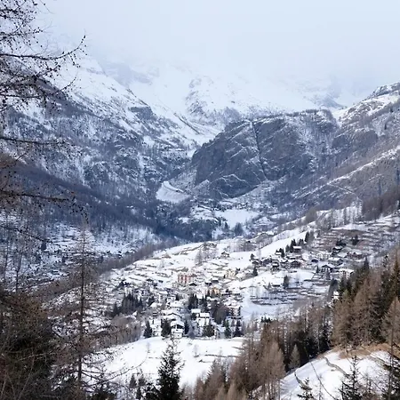Daire Hellochalet - Maison Mont Fleury- Newly Refurbished 50 Mt Center And Bus Stop Valtournenche
